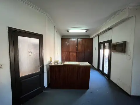 Oficina en Venta 60 años