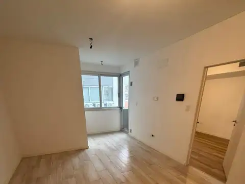 Departamento en Alquiler en Villa Luro, $ 900.000