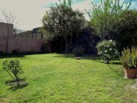 Casa en Venta en Las Flores, USD 99.000