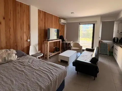 Departamento en Venta en Refinerías, USD 50.000