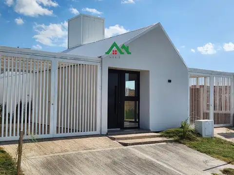 Depto Tipo Casa en Venta con 1