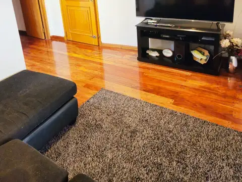 14 entre 43 y 44 la plata