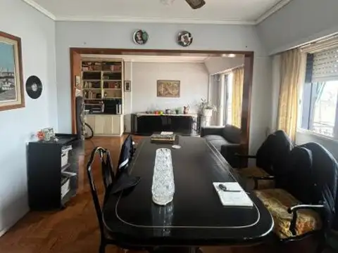 Departamento 4 ambientes con 2 baños