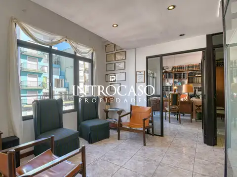 Rivadavia  al 2300