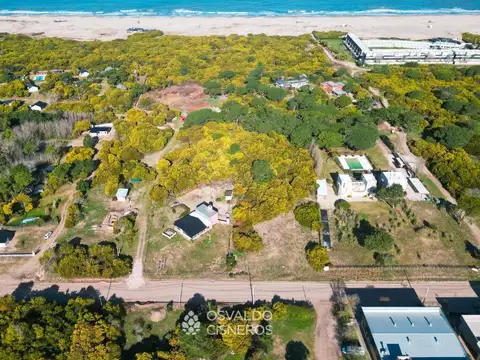 Oportunidad En Colonia Marina: Lotes Comercial Y Multifamiliar Total 8102m2