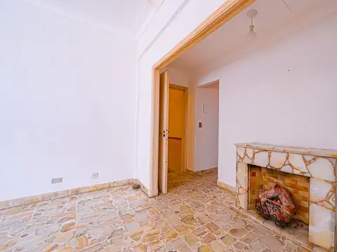 Depto Tipo Casa en Venta en Villa del Parque, USD 172.990