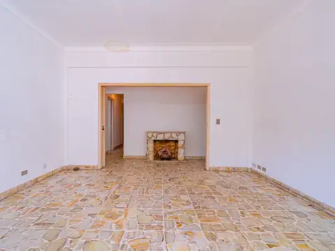 Depto Tipo Casa en Venta de 4 dormitorios