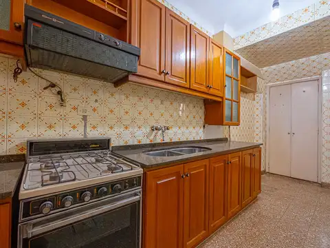 Depto Tipo Casa 5 ambientes con 2 baños