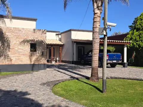 Casa en Venta en Virrey del Pino, USD 270.000