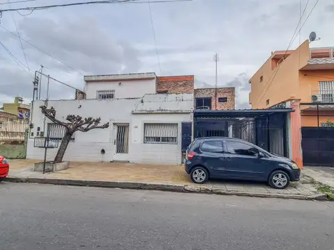 Rivera 2200 , Piso 0
