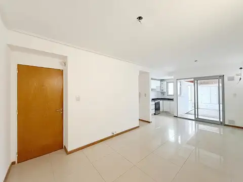 Departamento 1 Dormitorio con Patio y Quincho a metros de Av. Pellegrini Calidad Rinaldi