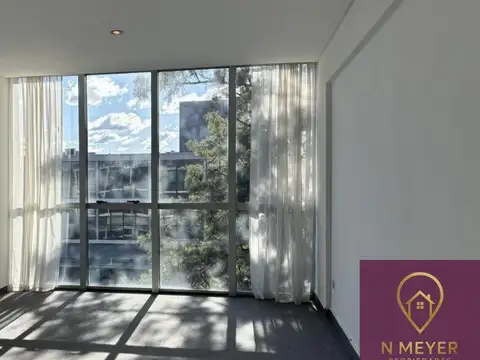 Oficina en Alquiler en Villa Rosa, $ 600.000