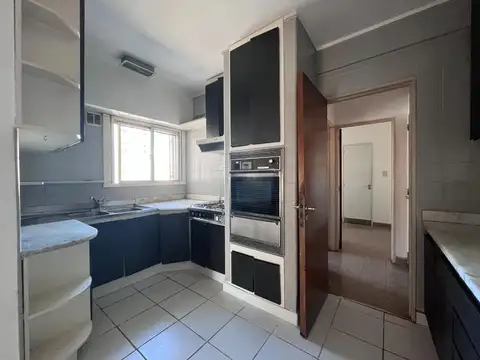 Departamento en Alquiler con 1 cocheras
