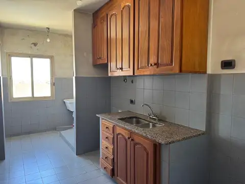 Juan Florio 3100, Piso 6