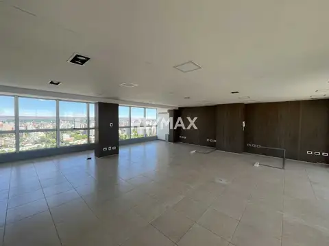 Oficina en Venta con 2 cocheras