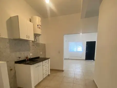 Departamento en Alquiler en Ingeniero Maschwitz, $ 680.000