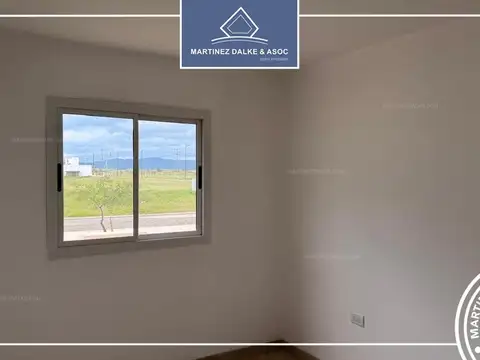 Casa en Venta en Barrio Rincones de Manantiales, USD 97.000