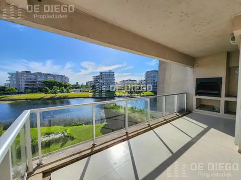 Departamento en Alquiler con 1 cocheras