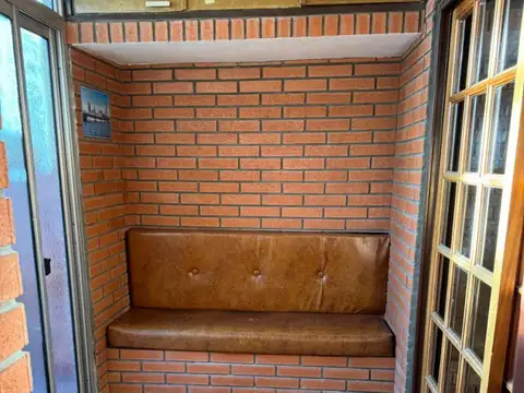 Depto Tipo Casa 2 ambientes con 1 baño
