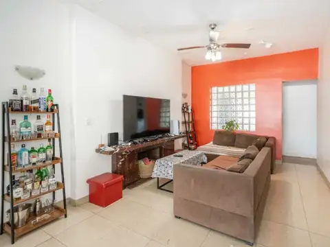 Avenida Rivadavia 3700