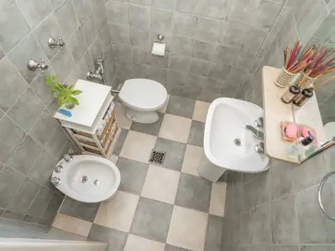 Departamento 4 ambientes con 2 baños