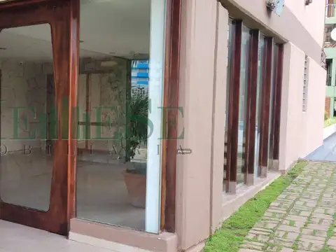 TONINAS 99 100, Piso 9