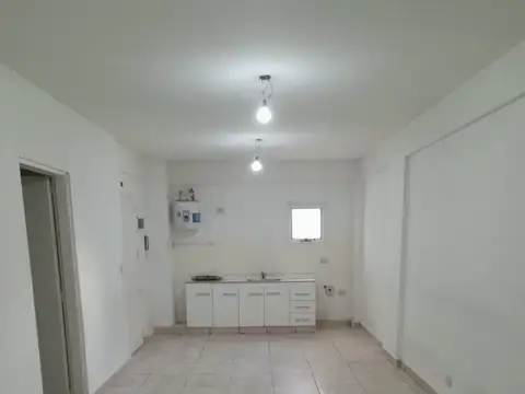 Departamento en Venta en Monte Castro, USD 65.000
