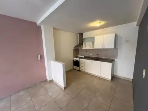 Departamento en Alquiler en San Andres, $ 500.000