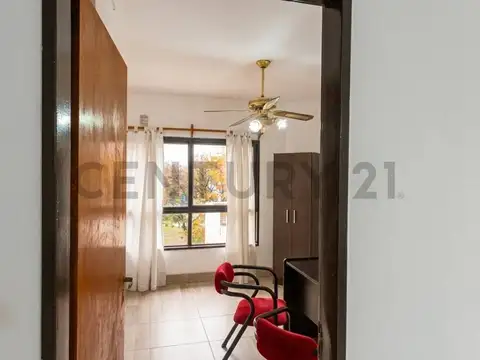 Portela 100, Piso 467