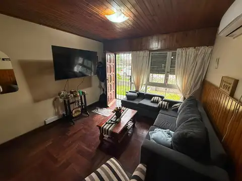 Depto Tipo Casa 4 ambientes con 1 baño