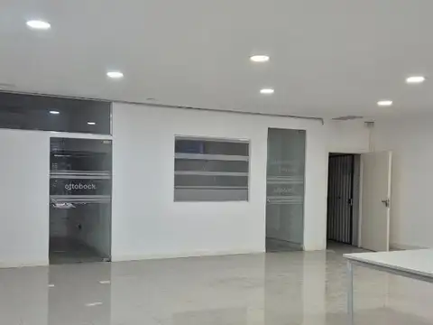 Local en Venta en Monserrat, USD 398.000