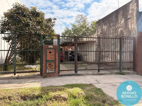 Depto Tipo Casa en Venta en Billinghurst, USD 65.000