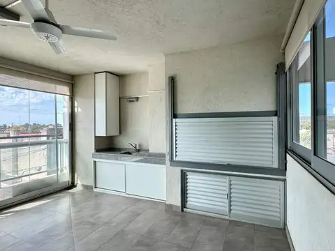 Departamento 7 ambientes con 2 baños