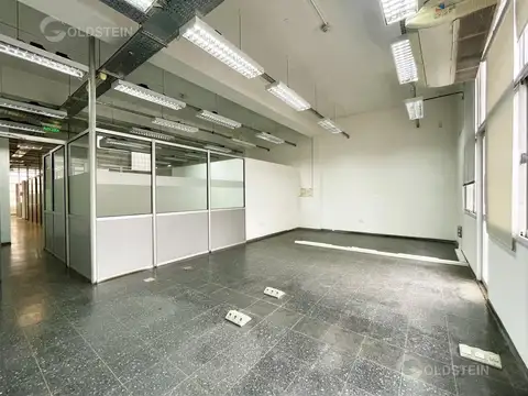 Oficina en Alquiler 70 años