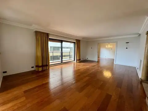 Departamento en Alquiler de 5 ambientes