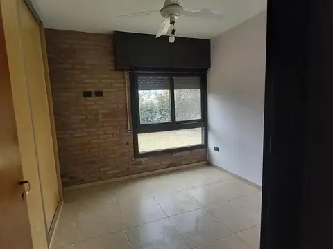 Casa en Alquiler al Oeste