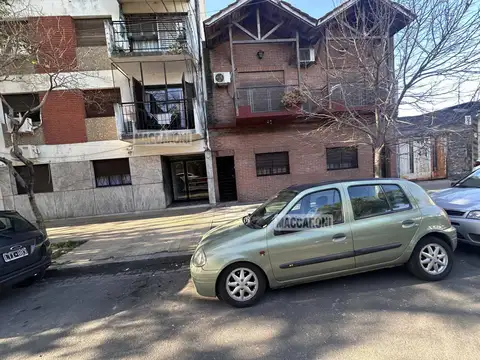 Depto Tipo Casa en Venta 20 años