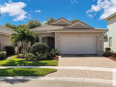 Casa en venta - 3 Dormitorios 2 Baños - Miami