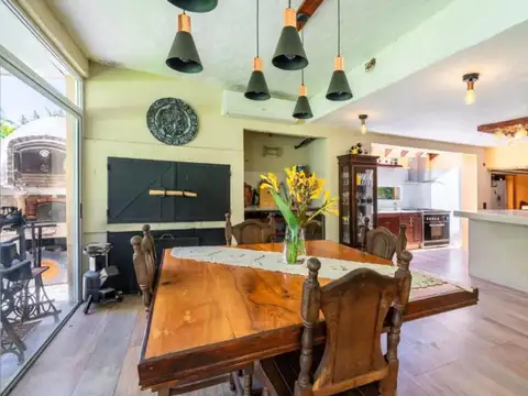 VENTA CASA EN COUNTRY NÁUTICO ESCOBAR