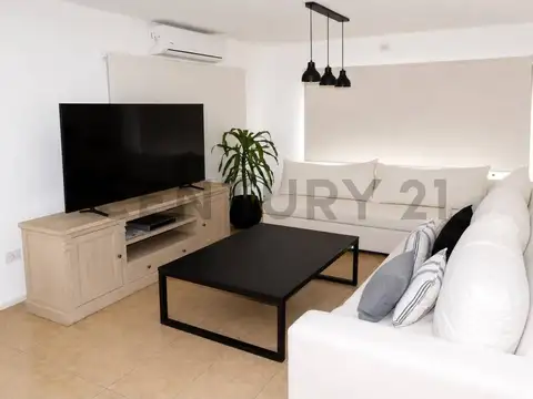 VENTA- Casa de 4 ambientes en VILLA ALEMANIA, HURLINGHAM