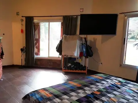 Casa 3 ambientes con 2 baños