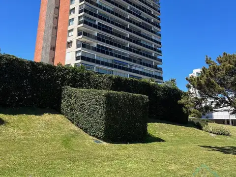 TEQUENDAMA 1  Piso N°  17 y 18 , MALDONADO,  PUNTA DEL ESTE, URUGUAY