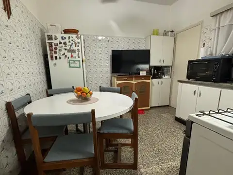 Depto Tipo Casa 3 ambientes con 1 baño