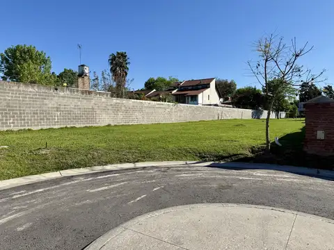 Terreno en Venta en La Horqueta, USD 417.000