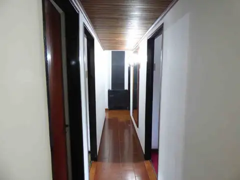 Casa 4 Ambientes Venta en Longchamps sobre 2 lotes