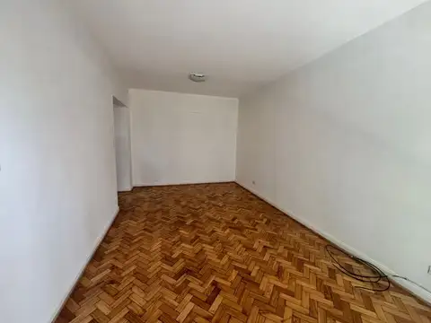 Departamento en Alquiler en Boedo, $ 680.000