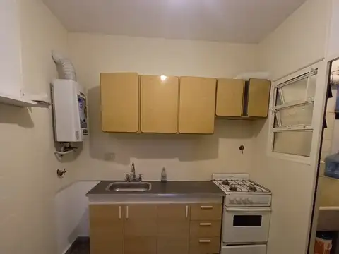 Excelente 2 Ambientes con Doble Patio en Formosa al 400 – A Pasos de Av. Rivadavia