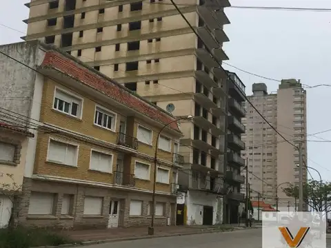 Edificio Emprendimiento en venta - 599,96Mts2 - Miramar