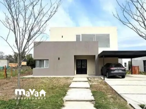 CASA EN VENTA - MONET