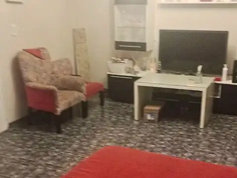 Avenida Castañares 4700